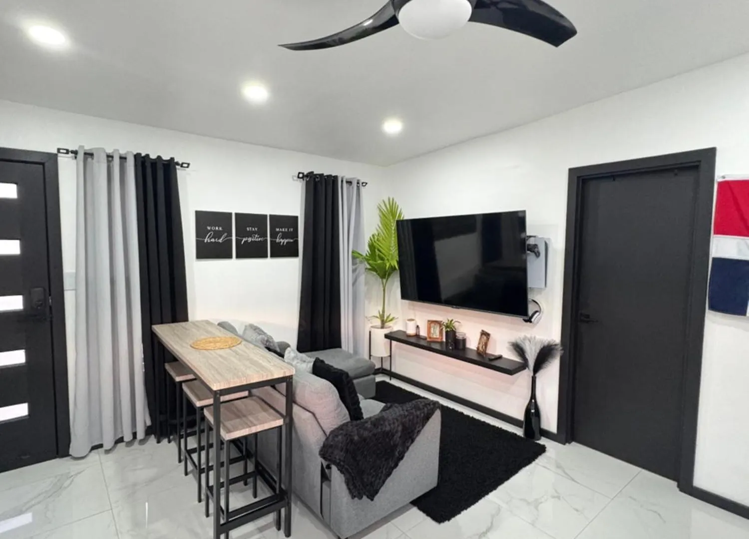 Amour Condo St. John's Apartman